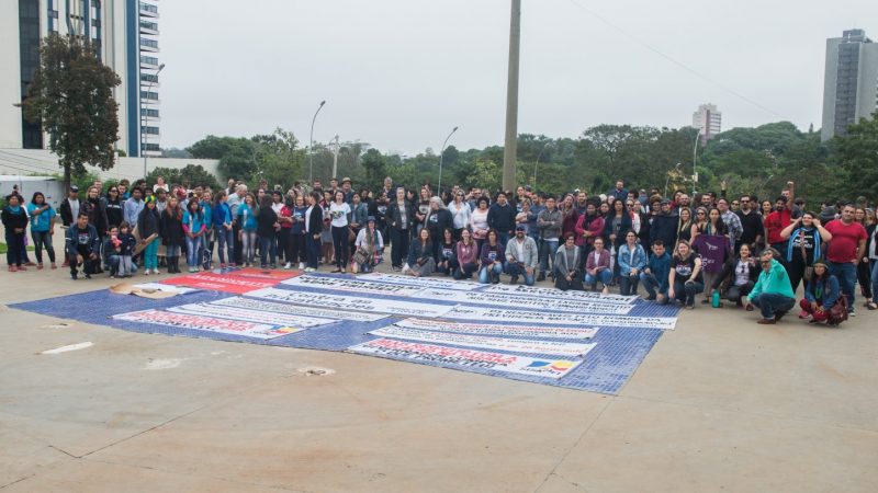 Educadores Aprovam Greve Por Tempo Indeterminado