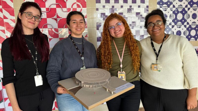 Estudantes de Arquitetura da UNILA unem teoria e prática em maquete do Campus Arandu