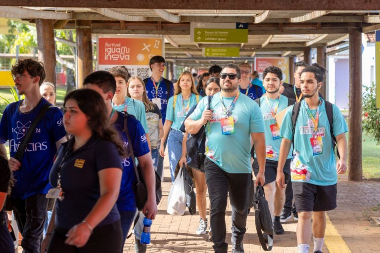 Comunidade de Foz terá ônibus gratuito para o Festival Iguassu Inova no sábado (25)