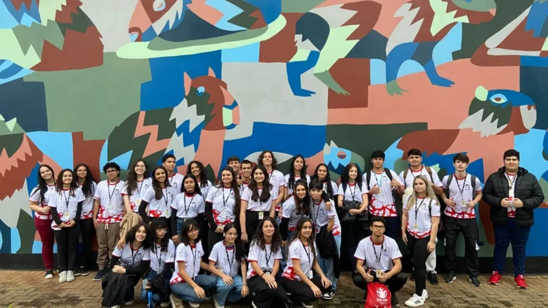 Feira Jovem de Negócios Iguassu aproxima talentos de empresas