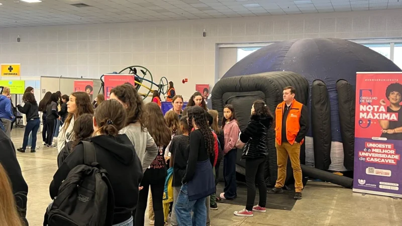 Projeto Ciência em Movimento é um dos destaques no Paraná Faz Ciência 2025