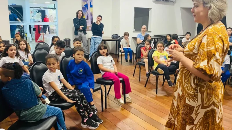 20ª Feira do Livro Internacional de Foz do Iguaçu: incentivo à leitura para crianças e atrações para todos os públicos