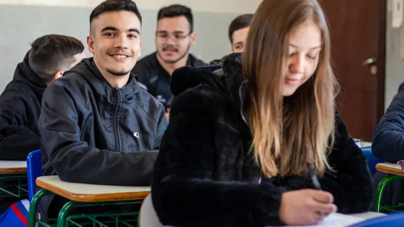 Secretaria da Educação divulga desempenho dos alunos da rede na Prova Paraná Mais