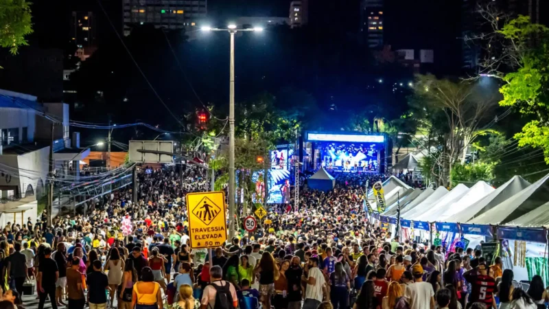 Com público recorde, FozFolia entra para a história do melhor Carnaval de Foz