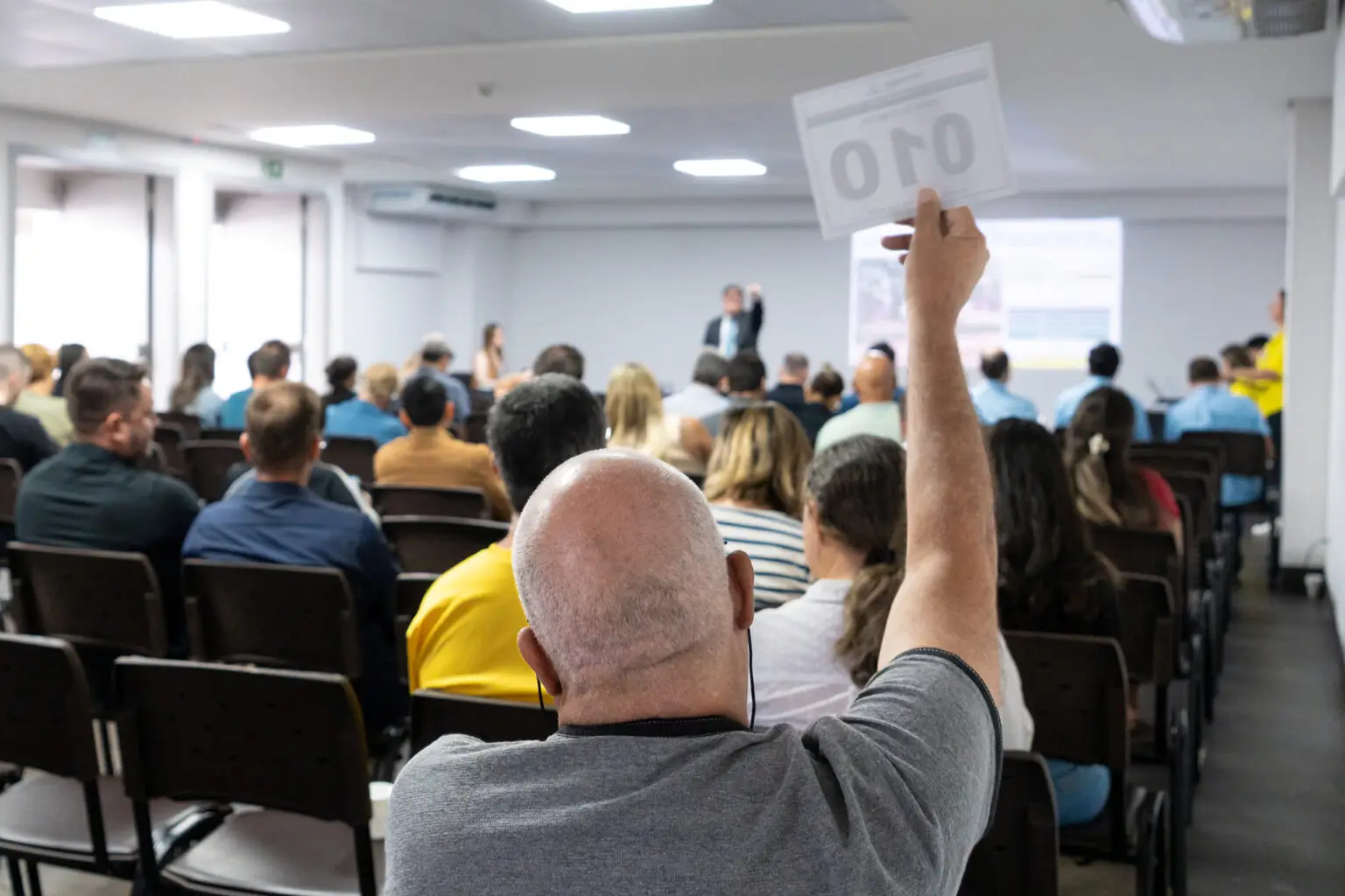 Itaipu promove novo leilão de casas da Vila A, em Foz do Iguaçu (PR)