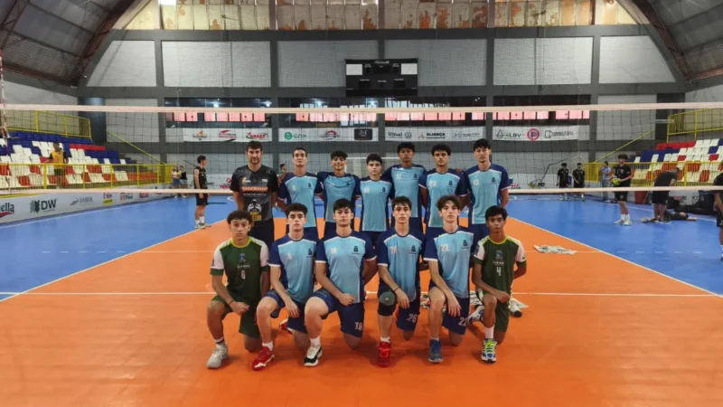 Atletas de Foz do Iguaçu se destacam e conquistam pódios em competições regionais de voleibol