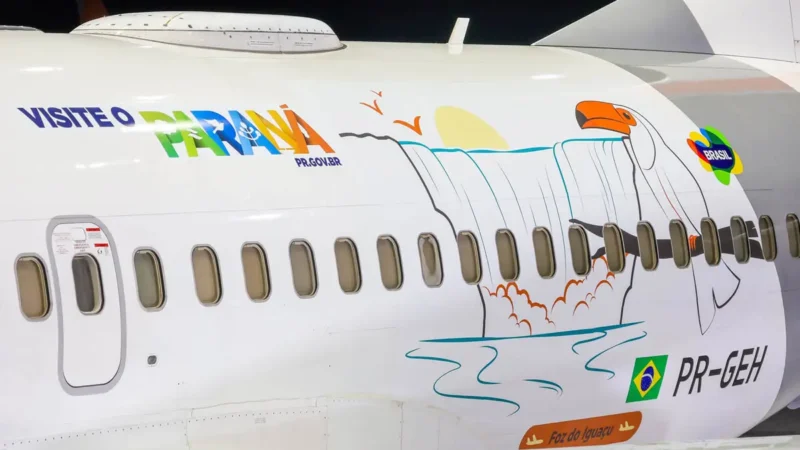 Desenho das Cataratas do Iguaçu passa a ilustrar avião da frota temática da Gol