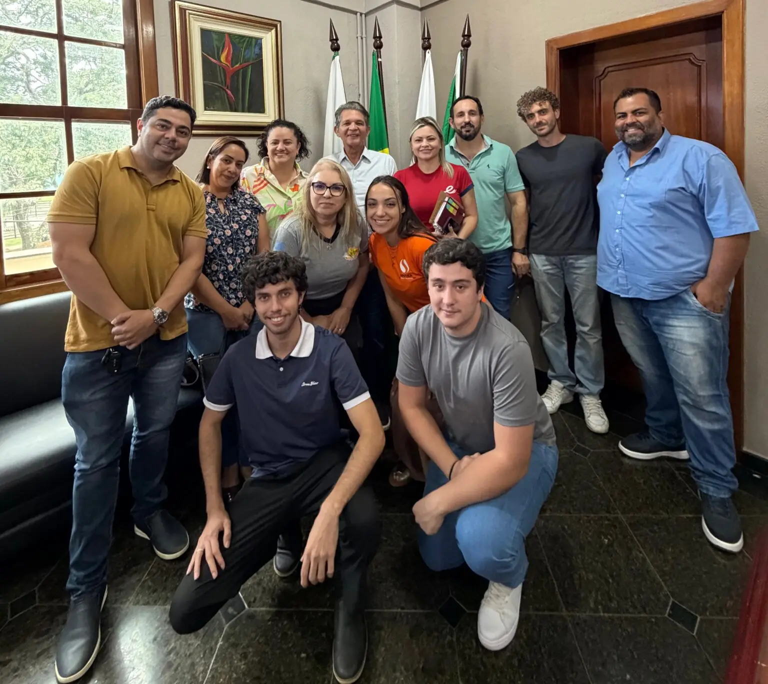 Empresários iguaçuenses avaliam positivamente impacto do Cartão Material Escolar na economia da cidade