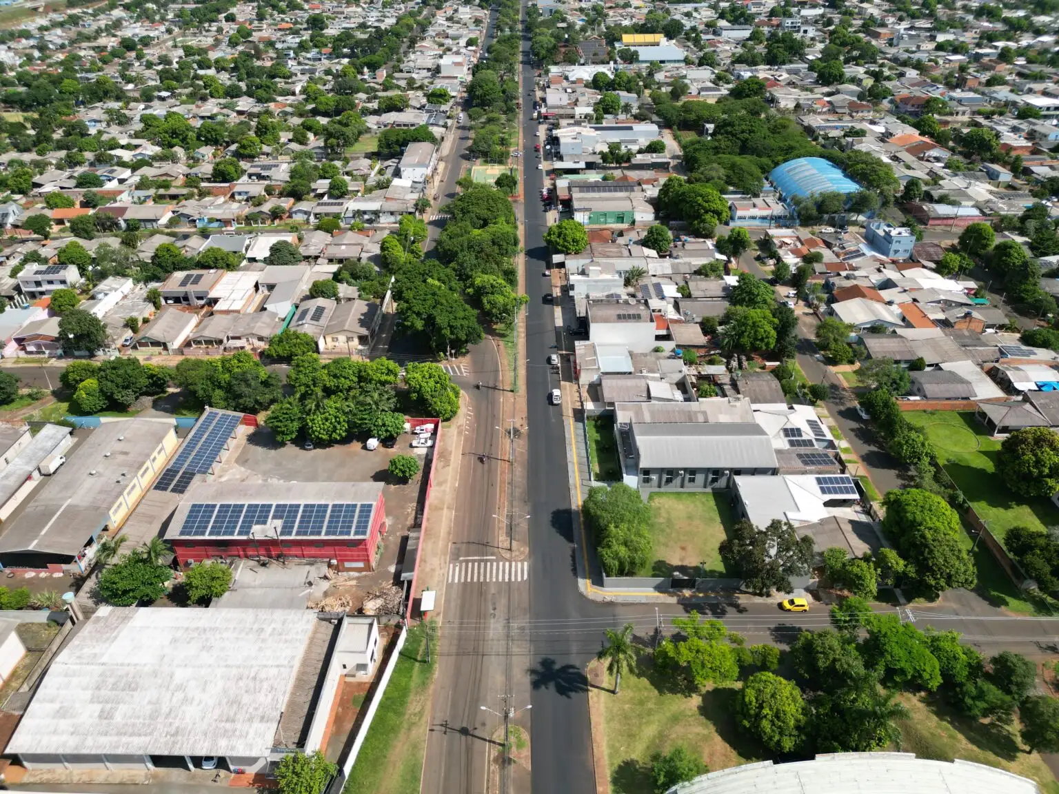 Pavimentação da Avenida Mário Filho avança e obra já supera 50% do cronograma