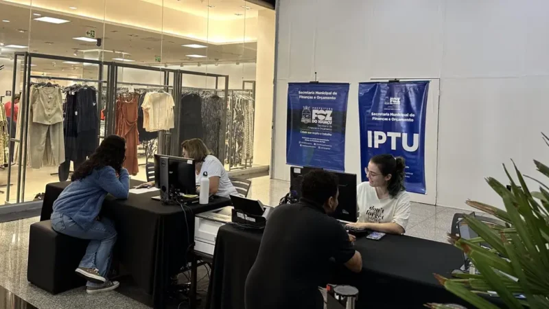 IPTU Digital 2026: Mais de 200 pessoas aproveitam o último plantão para distribuição de carnês