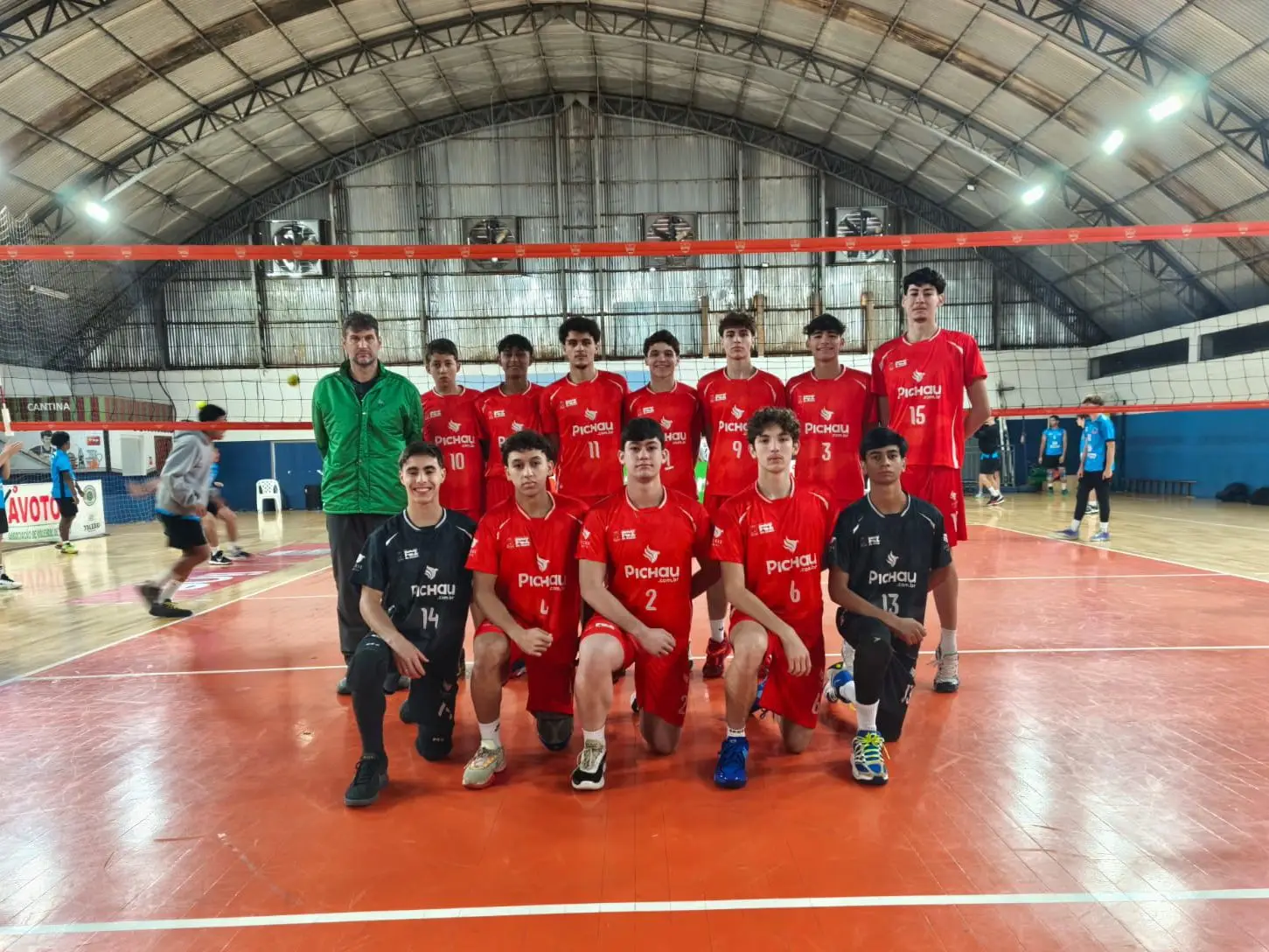 Time masculino conquista bronze na 30ª Copa Oeste de Voleibol