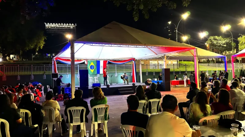Festa do Povo Paraguaio celebrou a cultura, tradições e a união na Praça da Paz