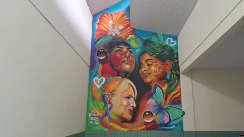 Arte transforma o Centro de Referência de Atendimento à Mulher e deixa o espaço ainda mais acolhedor