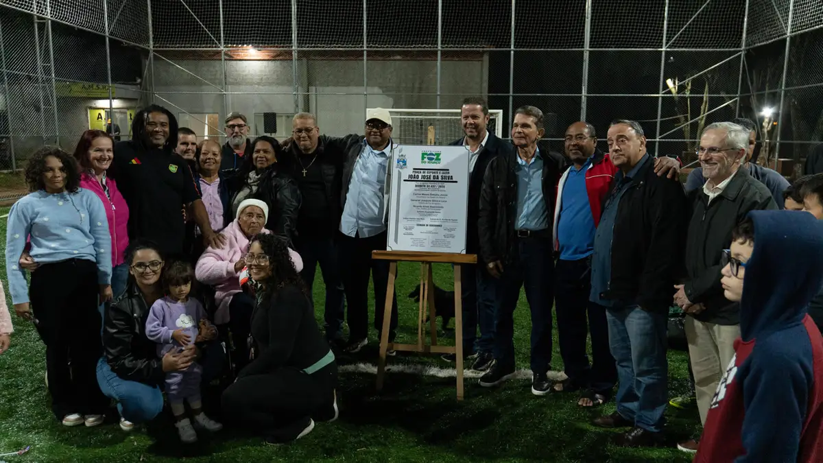 Praça de esporte e lazer João José da Silva é oficialmente entregue à comunidade do bairro São Roque