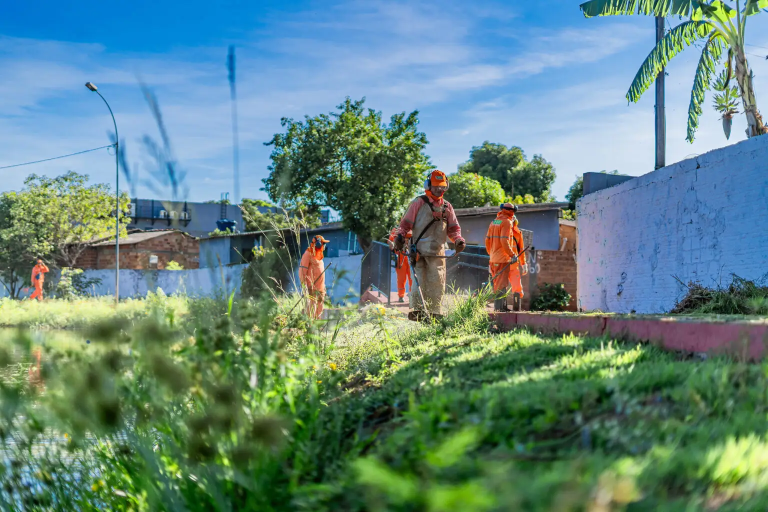 Região Oeste recebe mega mutirão de limpeza urbana na primeira semana de maio