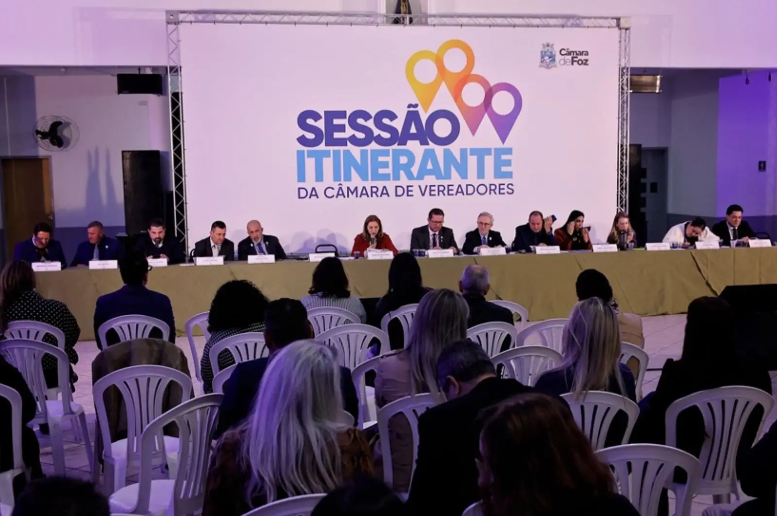 Comunidade reivindica UPA 24h, iluminação, segurança e passarela na BR-277 em Sessão Itinerante de Três Lagoas