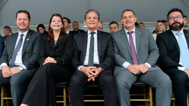 “Chuva é bênção de Deus que vem para dar largada ao aniversário da nossa cidade”, afirma prefeito de Foz do Iguaçu