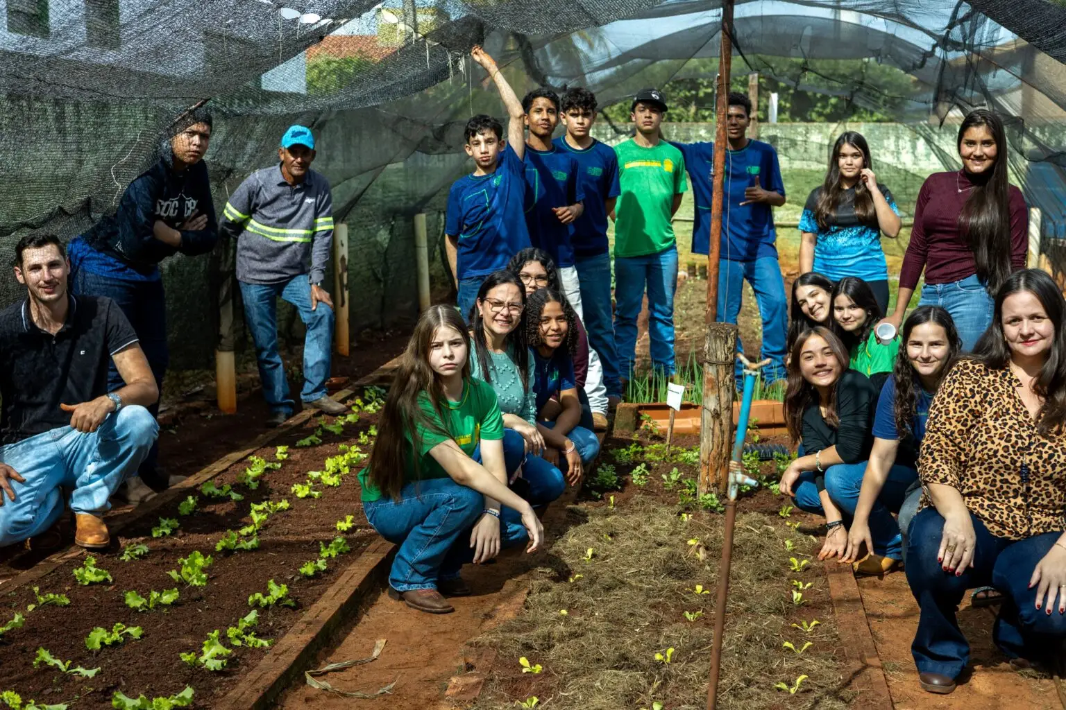 Mais de 250 municípios do PR e MS ganham hortas comunitárias com apoio da Itaipu e do Itaipu Parquetec