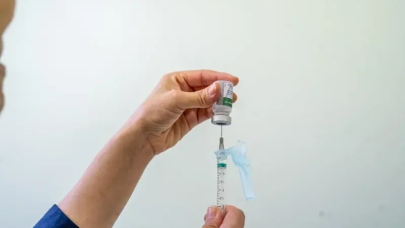 Vacina contra a gripe será liberada para toda a população de Foz do Iguaçu a partir de segunda-feira (29)