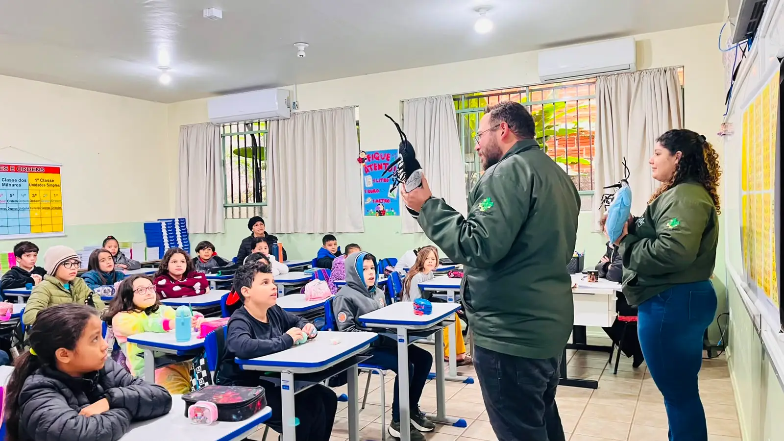 CCZ promove atividade lúdica para apresentar o Método Wolbachia a alunos do ensino fundamental