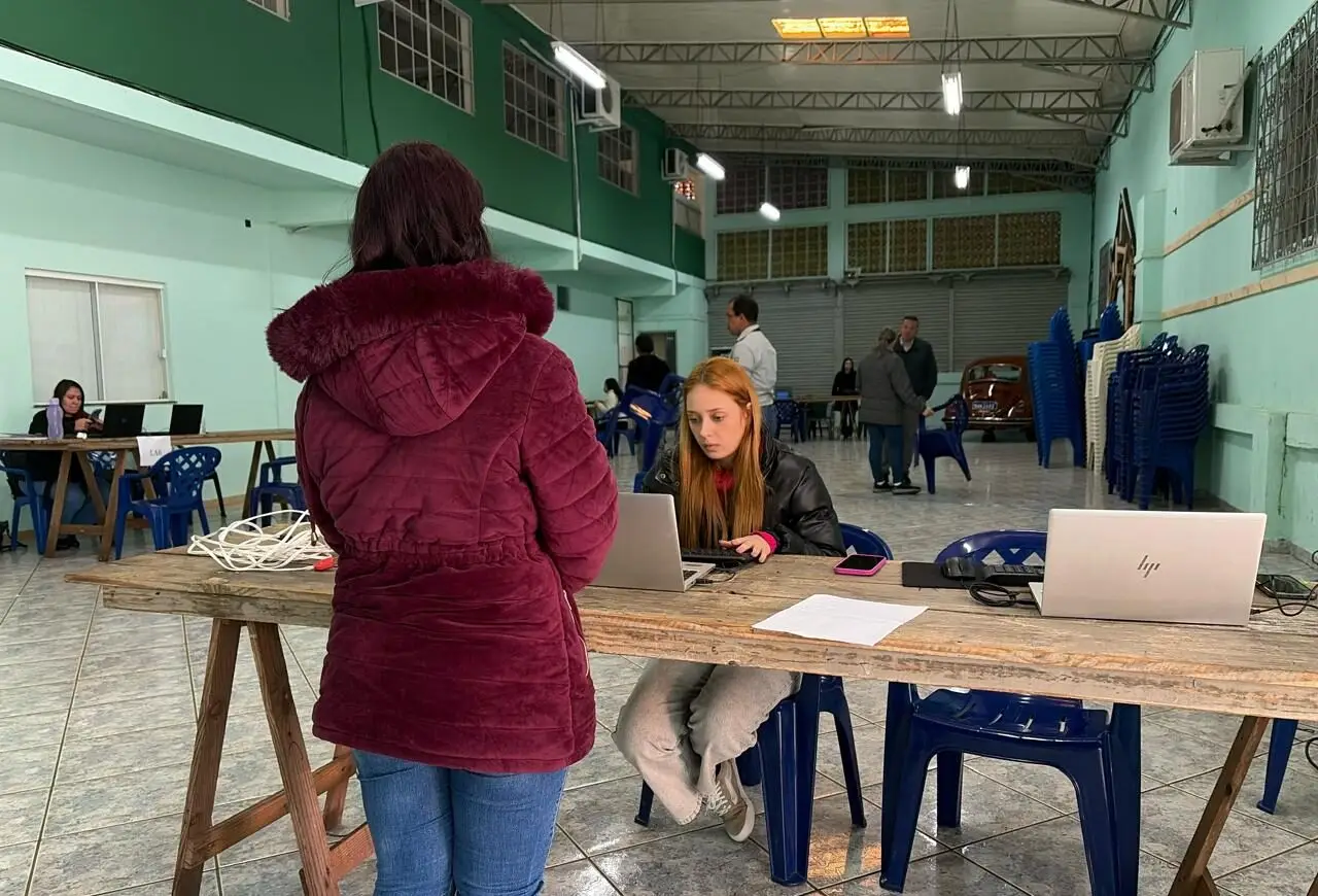 Dois mutirões de emprego facilitam o acesso de candidatos às vagas
