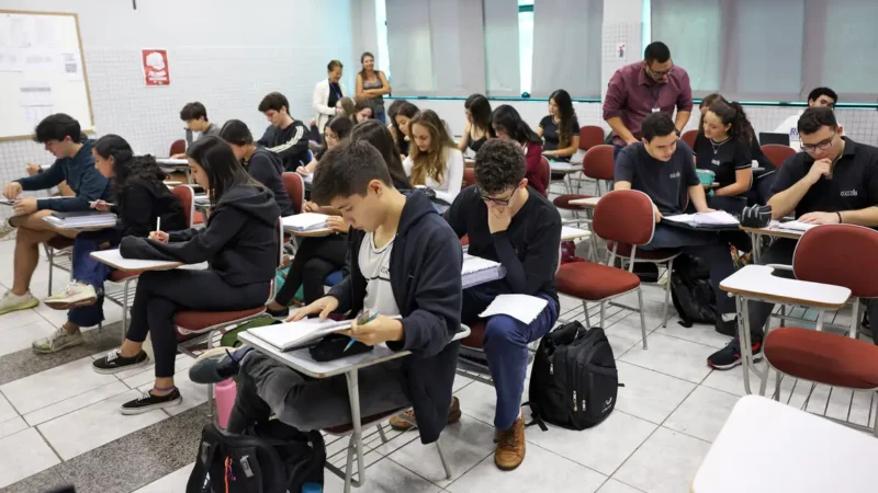Educação financeira pode ser incluída no currículo escolar